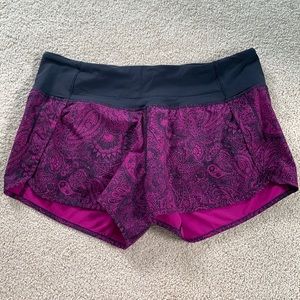 4” LuluLemon Mid-Rise Speed Up Shorts
